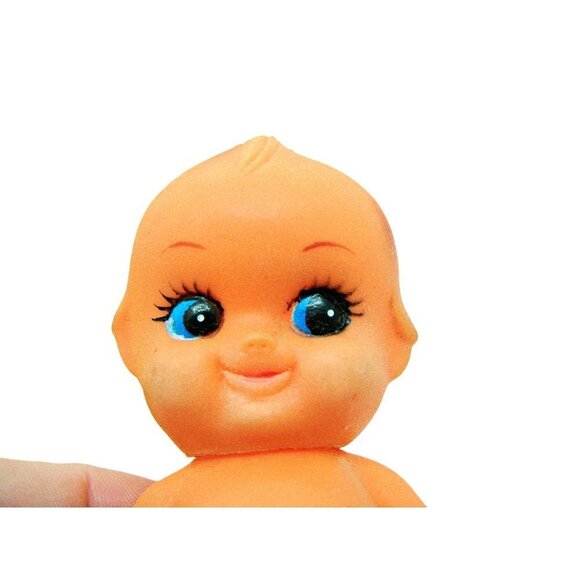 Vintage Tiny Kewpie Doll Baby in a Homemade Crocheted Flower - Picture 8 of 12